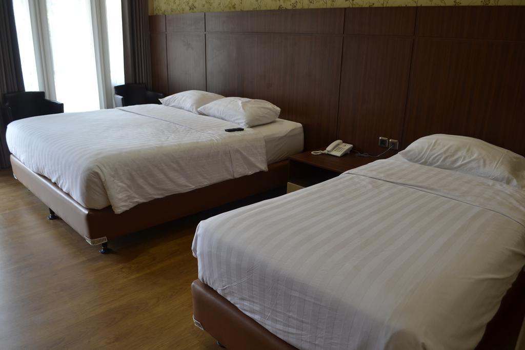 Hotel Selecta Batu  Szoba fotó