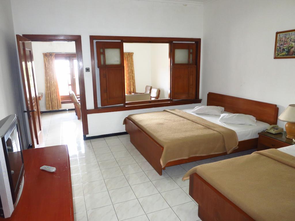 Hotel Selecta Batu  Kültér fotó