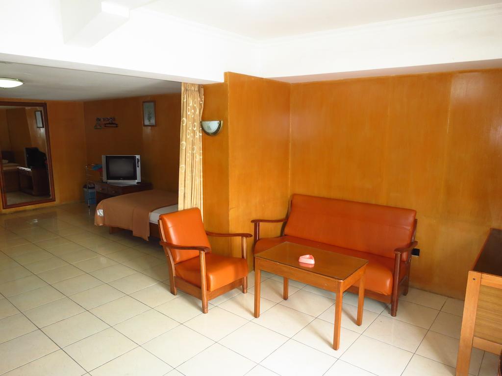 Hotel Selecta Batu  Szoba fotó