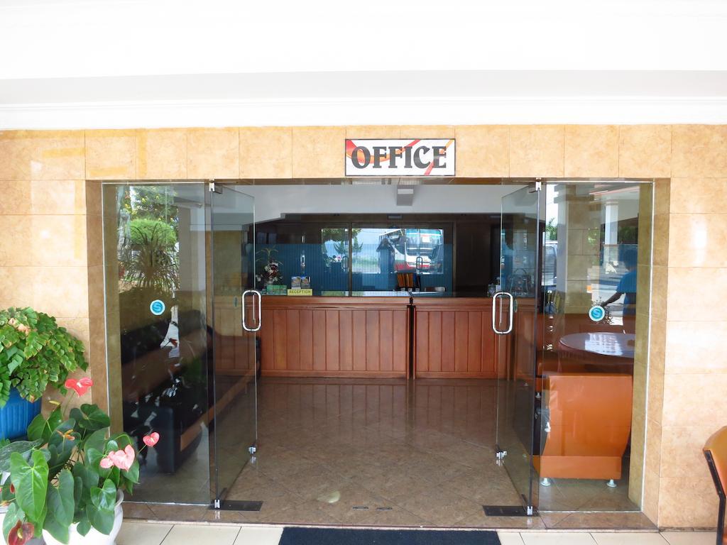 Hotel Selecta Batu  Kültér fotó