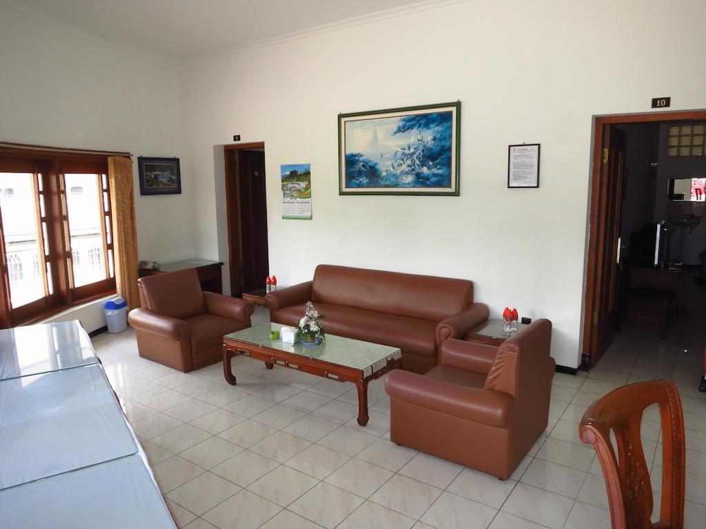 Hotel Selecta Batu  Kültér fotó