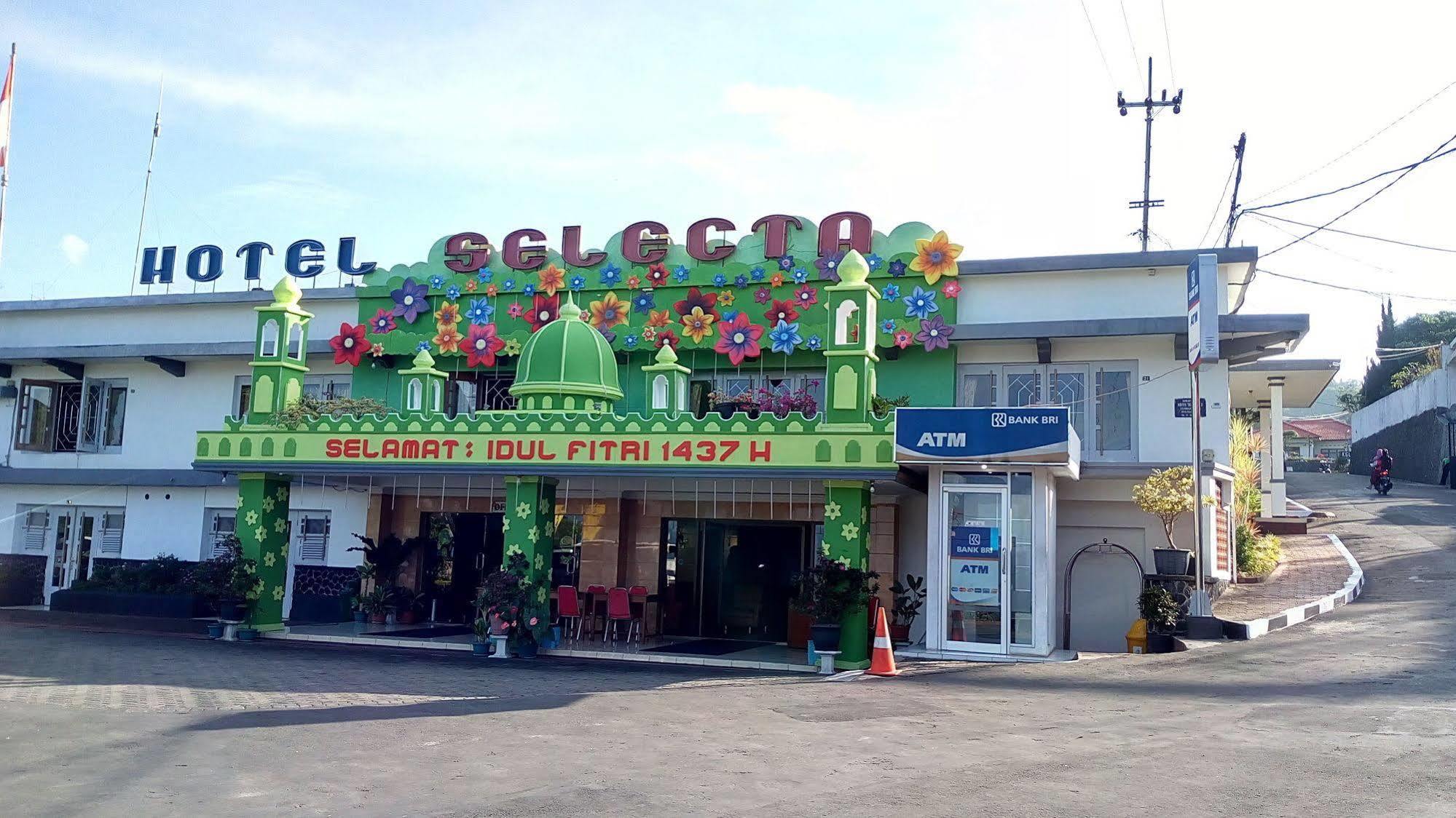Hotel Selecta Batu  Kültér fotó